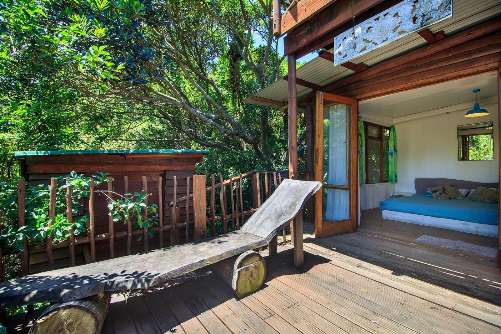 In The Green Backpackers Morgans Bay Exterior foto