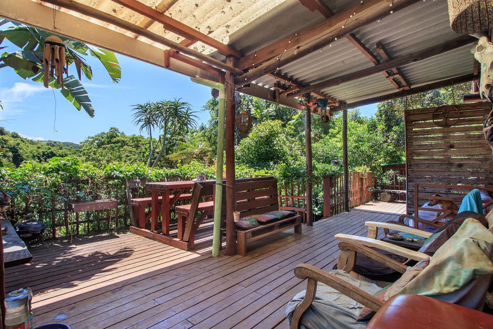 In The Green Backpackers Morgans Bay Exterior foto